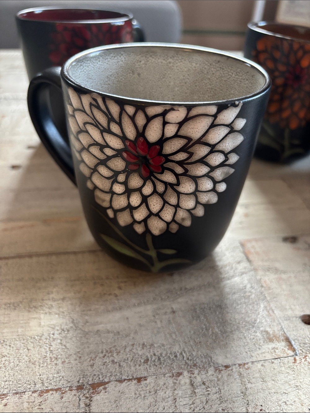 Pretty Hand-Painted Floral Ceramic Mug Set (4)- Multicolor - Picture 7 of 7